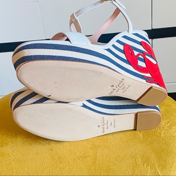 Kate Spade New York Deacon Lobster Embroidered Wedges Size 10 Runs like a 9-9.5 - Picture 10 of 10